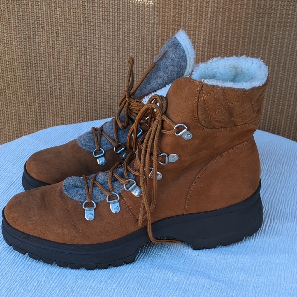 Hokus Pokus winter boots Brown Suede Women's Size 10